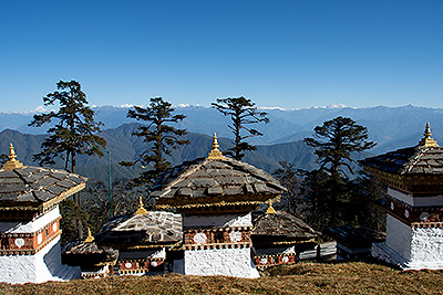 16_Dochu-La-Chorten.jpg