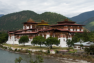 22_Punaka-Dzong.jpg