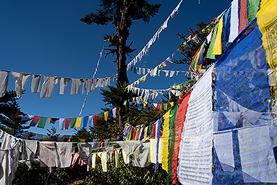 Bhutan-Gebetsfahnen_03.jpg