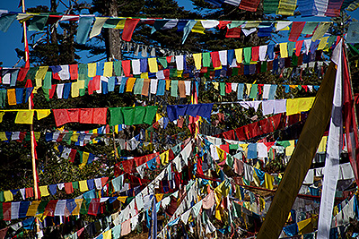 Bhutan-Gebetsfahnen_07.jpg