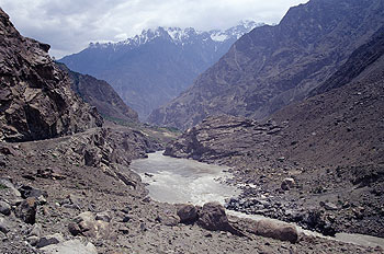 karakorum-highway_09.jpg