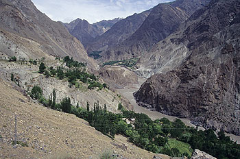 karakorum-highway_10.jpg