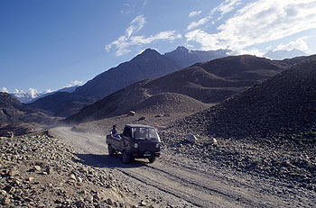 karakorum-highway_26.jpg